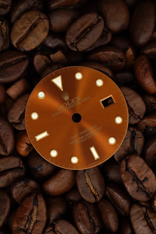 DSC02158_ergebnis_0a2df5d7-1a05-4a4d-a68d-3a0f58363be4_1100x Rolex Extreme Tropical Dial for GMT-Master II 16713 | 16718 Tritium