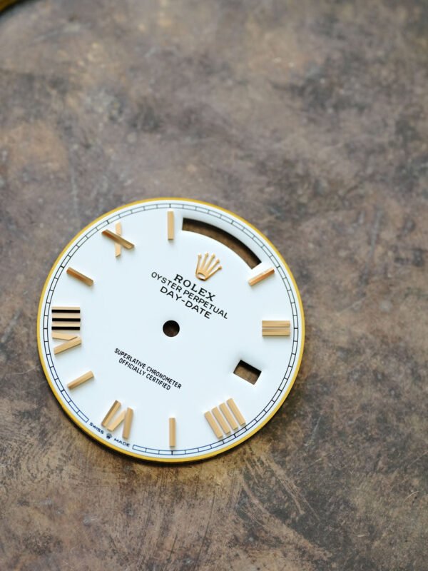 DSC03744_ergebnis_823x Rolex NOS White Roman Dial for Day-Date 40 mm 228235