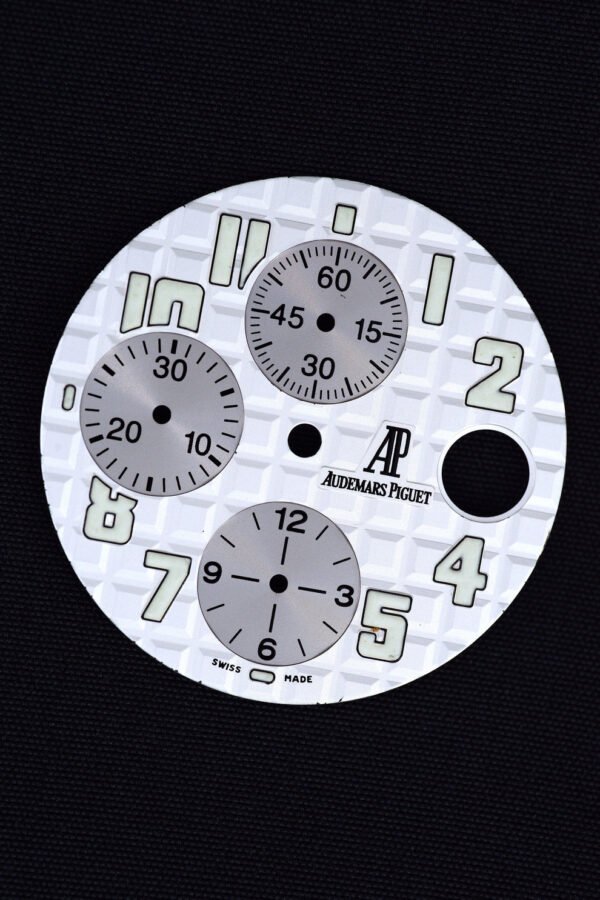DSC04699_ergebnis_990x Audemars Piguet Silver/White Dial & Rehaut for Royal Oak Offshore 25940SK