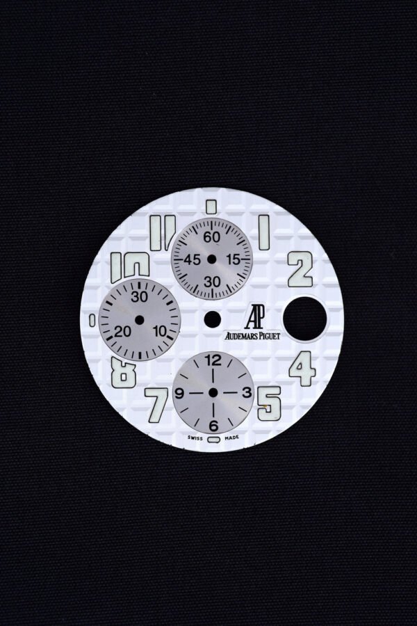 DSC04701_ergebnis_990x Audemars Piguet Silver/White Dial & Rehaut for Royal Oak Offshore 25940SK