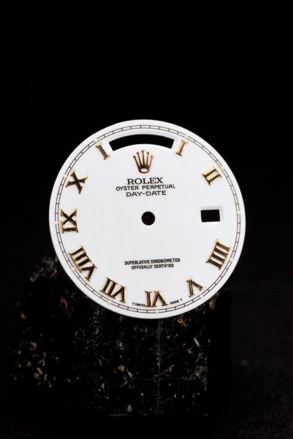 DSC05805_ergebnis_823x Rolex ,,White Roman'' Dial for OP Day-Date 36mm 18038 | 18238 Tritium