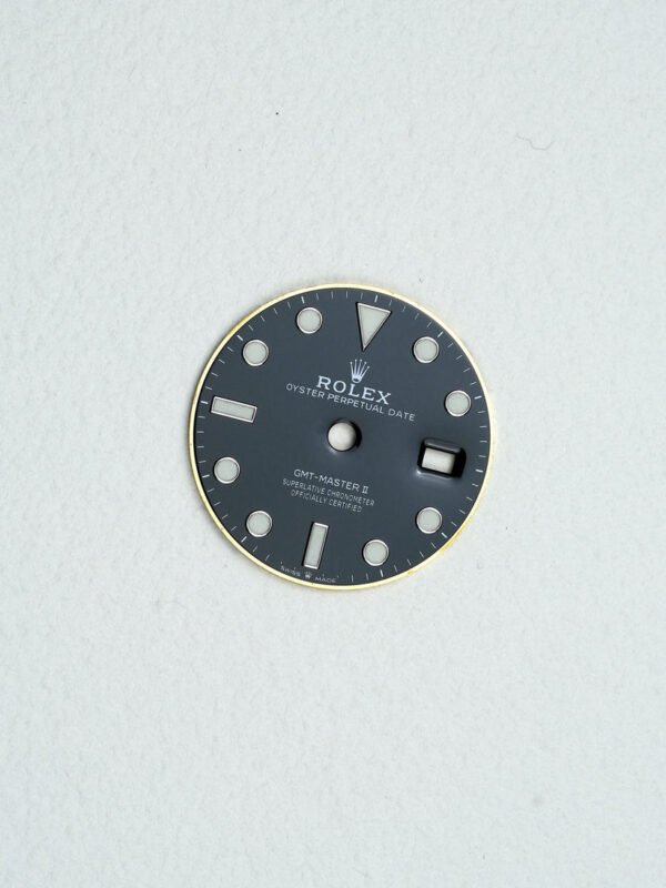 DSC08328_ergebnis_823x (1) Rolex Dial for GMT Master II 126710 | 126719 “Black Dial” Chromalight