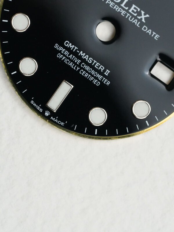 DSC08336_ergebnis_823x (1) Rolex Dial for GMT Master II 126710 | 126719 “Black Dial” Chromalight
