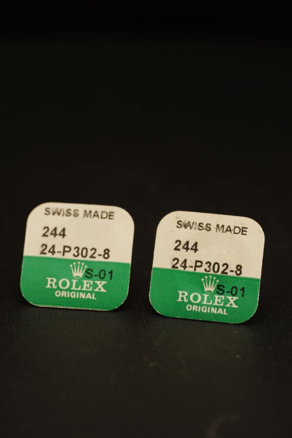 Rolex NOS Pusher yellow gold 18 ct 24-P302-8 for Daytona 6263 | 6265