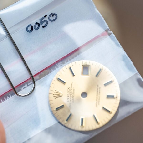 DSC01094_a271d8d5-f86c-4e56-85c3-e89aacd9a3f7_990x Rolex Lady Datejust 26 mm Gold Dial for 6917 | 69178 | 69173 Tritium