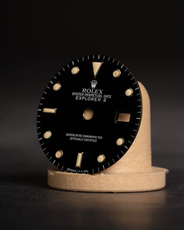 DSC01128_990x Rolex black dial for Explorer II 16570 | 16550 Tritium Patina