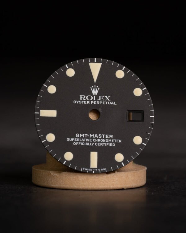 DSC01206_990x Rolex Service Tritium matte dial for GMT-Master 1675