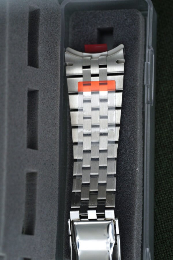 DSC01309_ergebnis_149e0e96-21e4-4a74-886d-69f74a77580f_990x Rolex Nos (Fully Stickered - Brand New) Jubilee Steel Bracelet 62610 21mm for Datejust 41 Mm 126300 || 126334