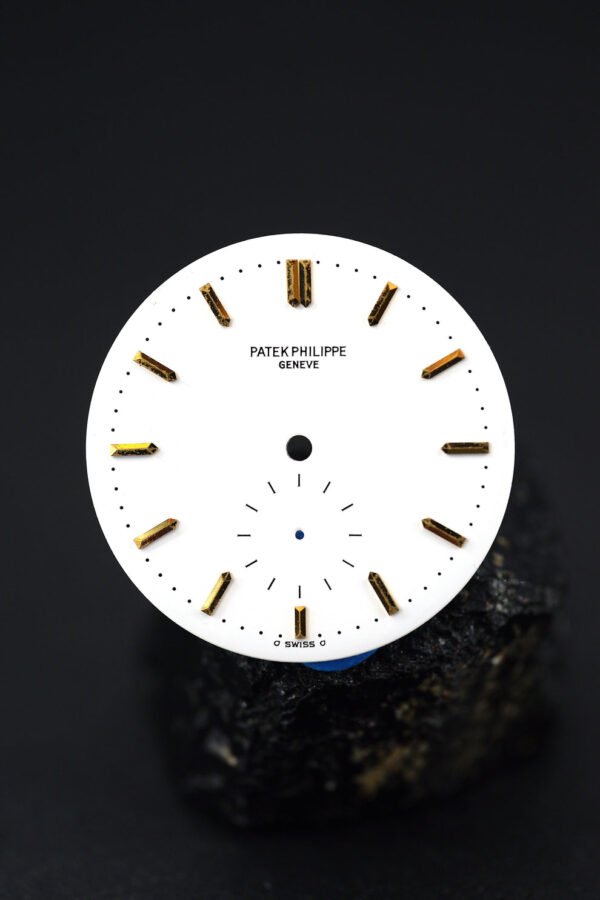 DSC01531_ergebnis_990x Patek Philippe white Sigma Dial for Calatrava 2526J in like-new condition with spider effect.