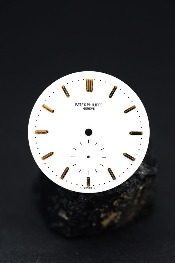 DSC01541_ergebnis_990x Patek Philippe white Sigma Dial for Calatrava 2526J in like-new condition with spider effect.