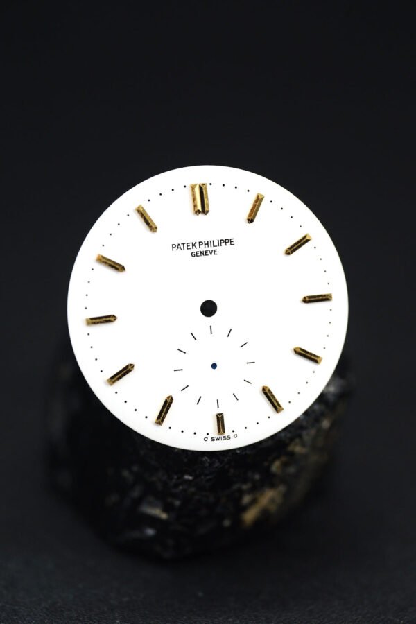 DSC01542_ergebnis_990x Patek Philippe white Sigma Dial for Calatrava 2526J in like-new condition with spider effect.