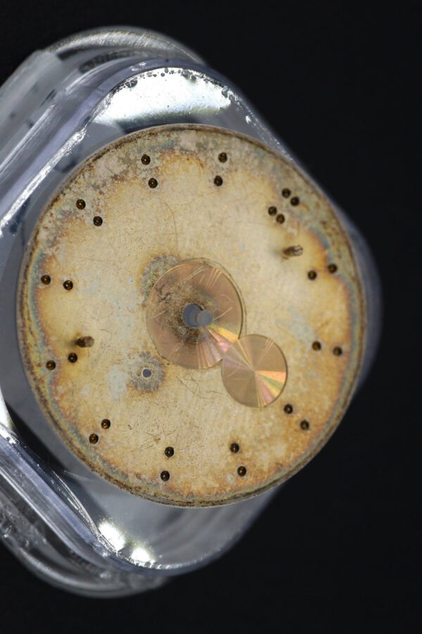 DSC01557_ergebnis_990x Patek Philippe white Sigma Dial for Calatrava 2526J in like-new condition with spider effect.