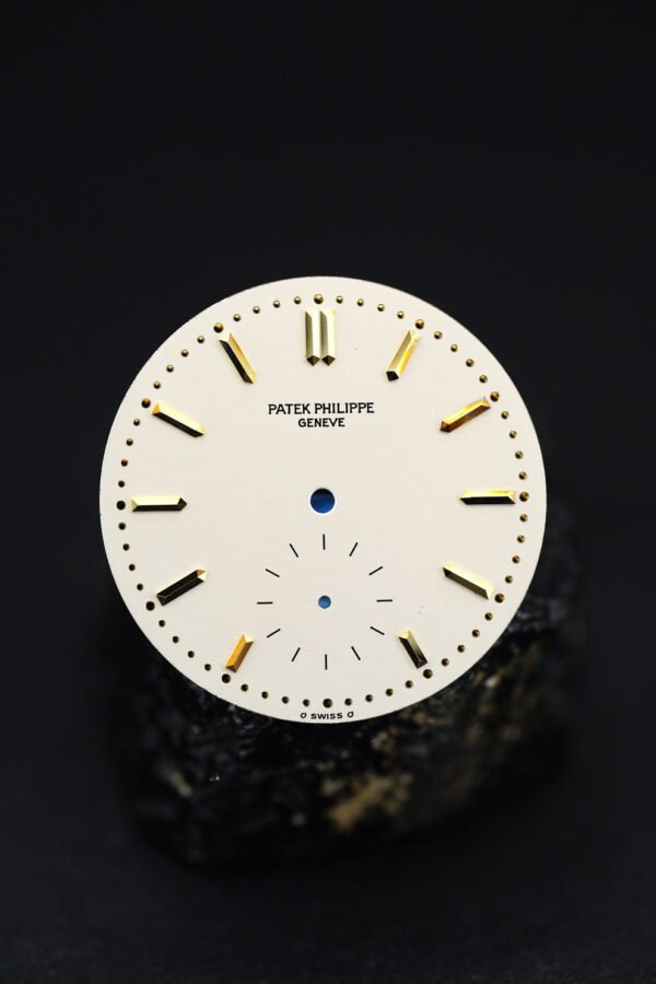Patek Philippe NOS silver dial Sigma Dial for early Calatrava 3796J with patina