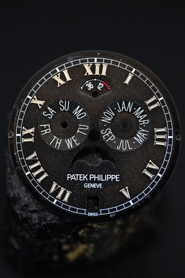Patek Philippe black dial ,,Stardust Dial'' for annual calendar Calatrava 5036G