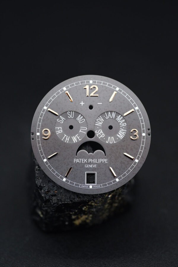 DSC01697_ergebnis_990x atek Philippe grey Annual Calendar Dial for white gold Calatrava 5146G