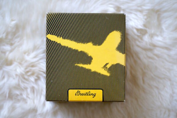 Breitling Vintage bakelite watch box including outer box2200