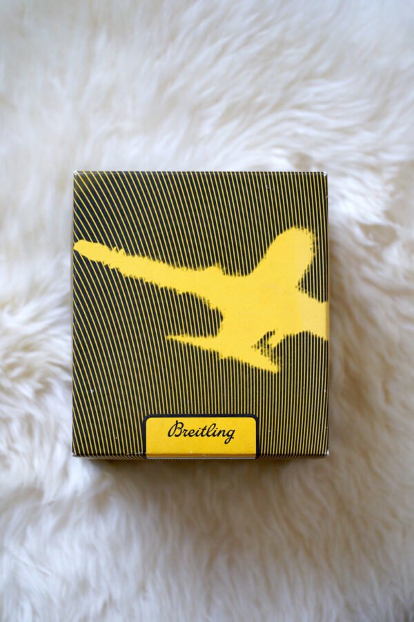 Breitling Vintage bakelite watch box including outer box2200