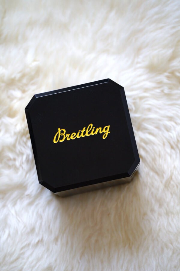 Breitling Vintage bakelite watch box including outer box2200