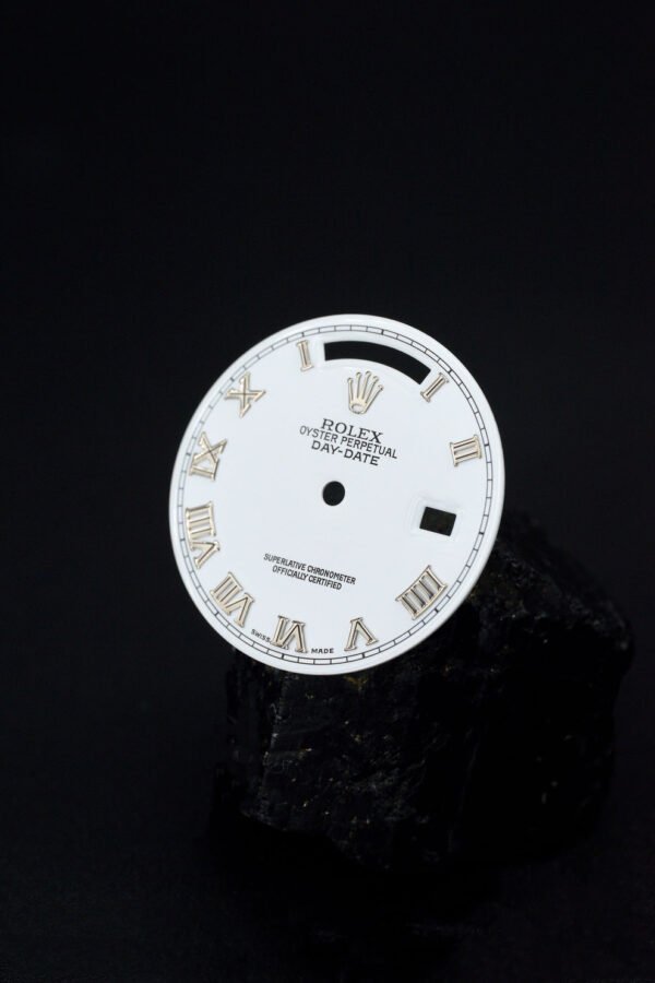 DSC03453_ergebnis_68c063e0-b8a2-4b82-a499-3448b26f4984_990x Rolex White Roman NOS Dial for OP Day-Date 36mm 18039 | 18239 | 118239