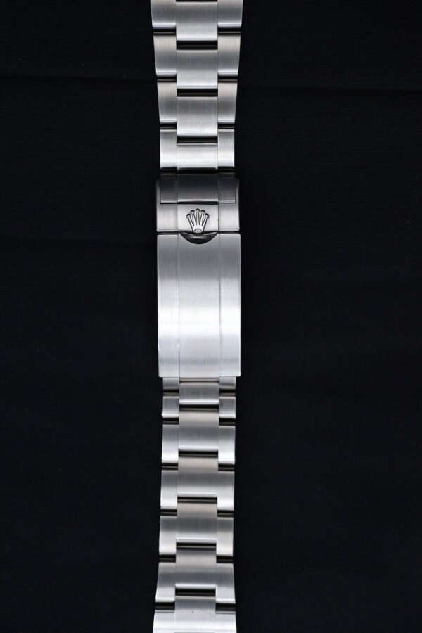 DSC04040_ergebnis_6090216a-b552-4e48-b55c-b53e0871d030_990x Rolex Oyster Steel Bracelet 97JB00 for Submariner 126610 | 124060