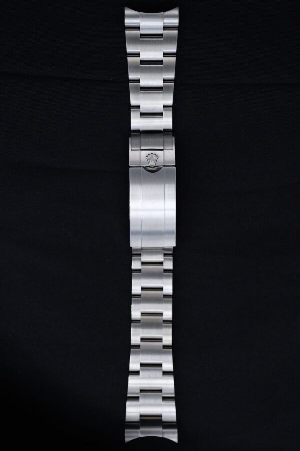 DSC04041_ergebnis_c2bcc0f4-0cb4-41e2-9586-ab72fd3031c6_990x Rolex Oyster Steel Bracelet 97JB00 for Submariner 126610 | 124060