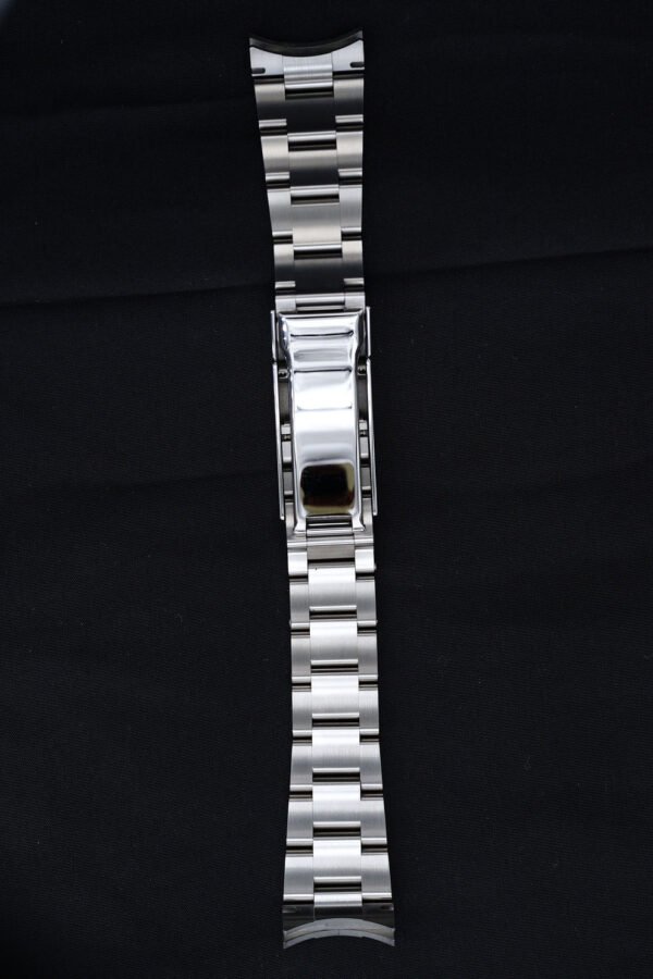 DSC04055_ergebnis_18c700e2-346b-40e0-b1d5-d1a8376b1b9b_990x Rolex Oyster Steel Bracelet 97JB00 for Submariner 126610 | 124060