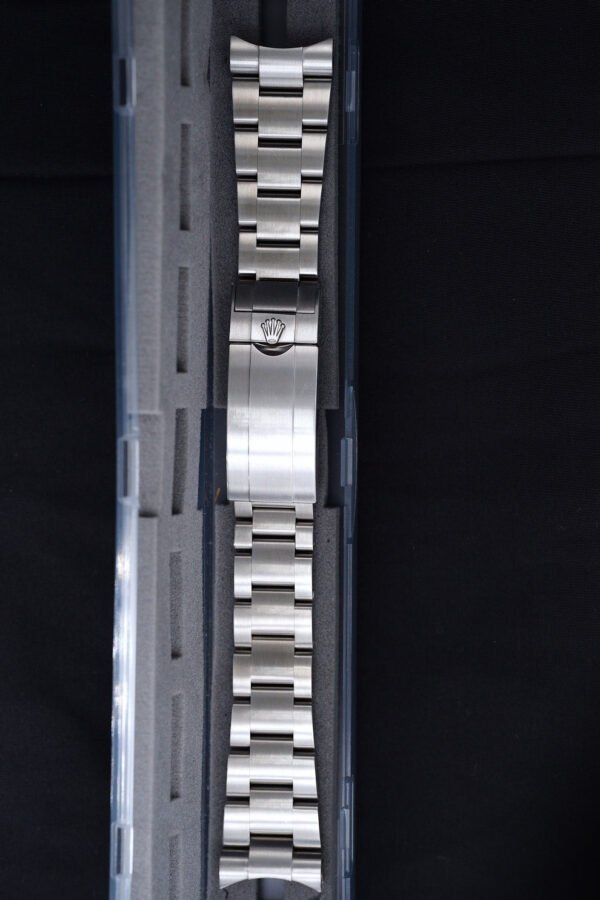 DSC04084_ergebnis_990x Rolex Oyster Steel Bracelet 97JB00 for Submariner 126610 | 124060