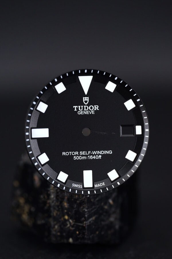 Tudor Black Dial for Pelagos 25500 incl. Handset