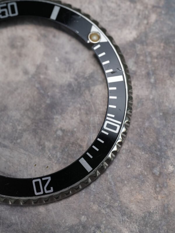 DSC04834_ergebnis_e9eecec9-6579-46d3-9a99-7af64f2fec57_990x Rolex bezel complete for Submariner 16610 | 16800 Tritium