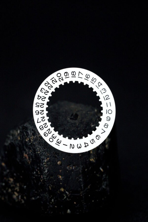 DSC06515_ergebnis_7140d4eb-2ca8-42fc-9d38-3d32d945bfdc_990x Rolex White Day & Date Disc 3155 "German" for Day-Date 18238 | 18239 | 118238 | 118239