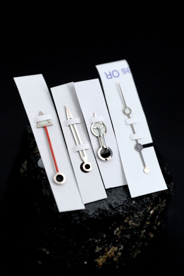 DSC06547_ergebnis_7f6125ff-18f3-4ea0-aae0-59845394576a_990x Rolex Handset for GMT 16700 | 16750 | 16710 Luminova