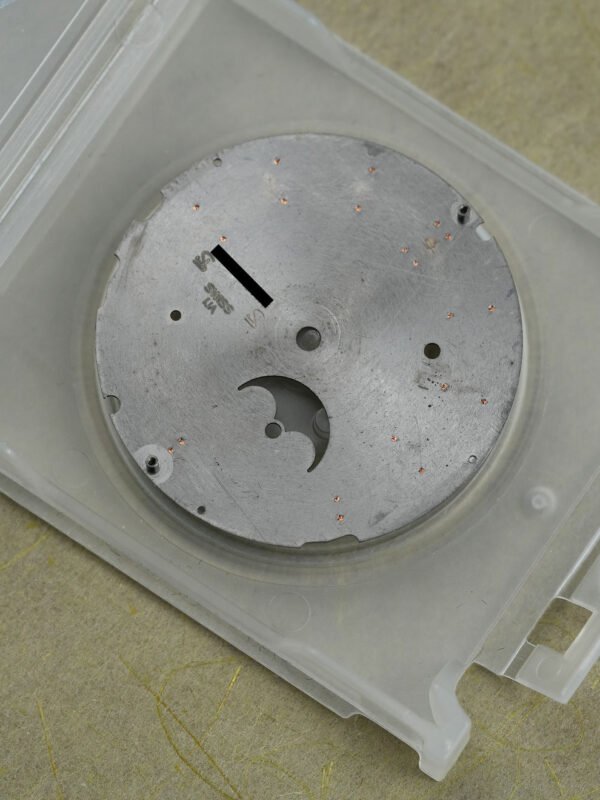 DSC07168_ergebnis_5a2f186b-6ecd-446a-9bab-2cd49f0abaf3_990x (1) Patek Philippe Grey Dial for Nautilus 5712R