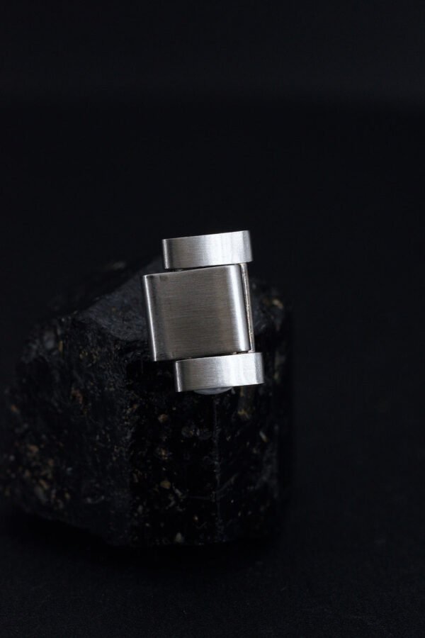 DSC07376_ergebnis_d10319f4-e52b-4661-b9fe-00d98716a45c_990x Rolex "Folded Link" Folding Element | Replacement Link for Oyster Bracelets