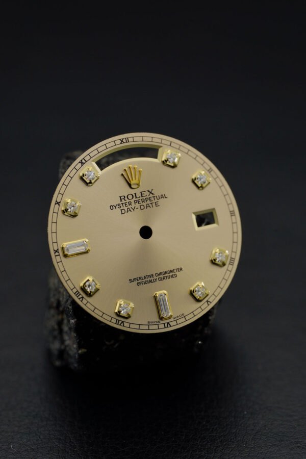 DSC07467_ergebnis_990x Rolex Diamond Dial Silver-Gold for OP Day-Date 36 mm 18038 | 18238 | 118238 | 118208