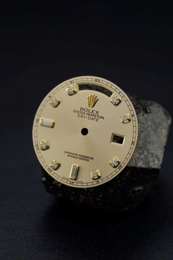 DSC07468_ergebnis_990x Rolex Diamond Dial Silver-Gold for OP Day-Date 36 mm 18038 | 18238 | 118238 | 118208