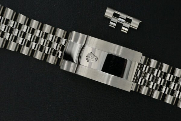 DSC07545_ergebnis_990x (1) Rolex NOS Jubilee Steel Bracelet 62220 for Sky-Dweller 42 mm 326934 NEW