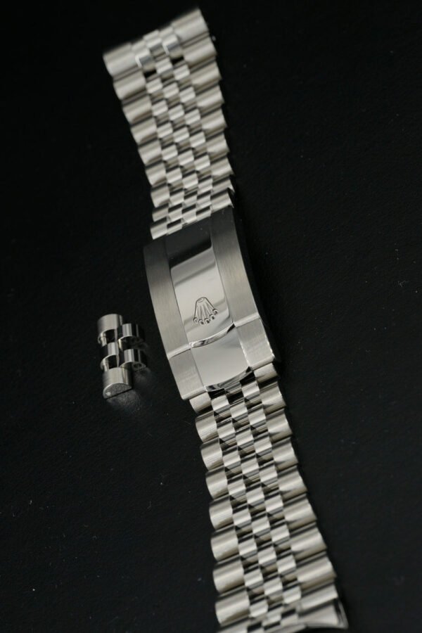 DSC07546_ergebnis_990x Rolex NOS Jubilee Steel Bracelet 62220 for Sky-Dweller 42 mm 326934 NEW
