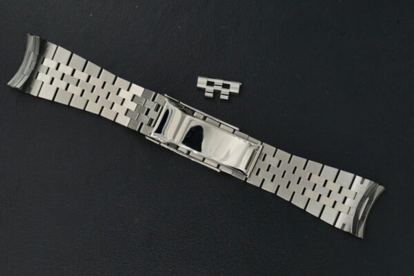 DSC07548_ergebnis_990x Rolex NOS Jubilee Steel Bracelet 62220 for Sky-Dweller 42 mm 326934 NEW