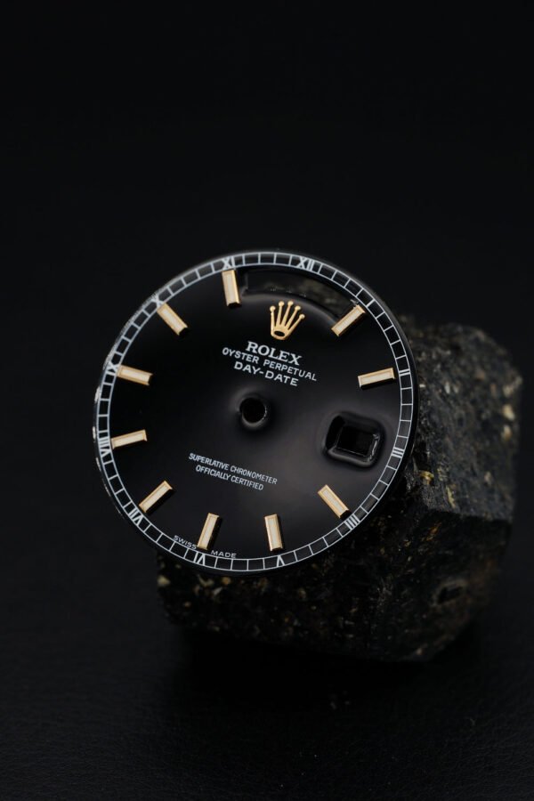 DSC07574_ergebnis_990x Rolex Black Dial for Rose Day-Date 36 mm 118235
