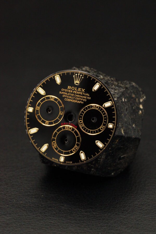 DSC08126_ergebnis_990x Rolex Black Dial for Cosmograph Daytona yellow gold 116508 | 116503 | 116523 | 116528 Chromalight