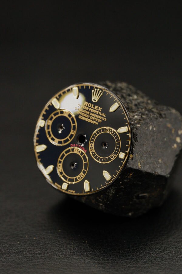 DSC08128_ergebnis_990x Rolex Black Dial for Cosmograph Daytona yellow gold 116508 | 116503 | 116523 | 116528 Chromalight