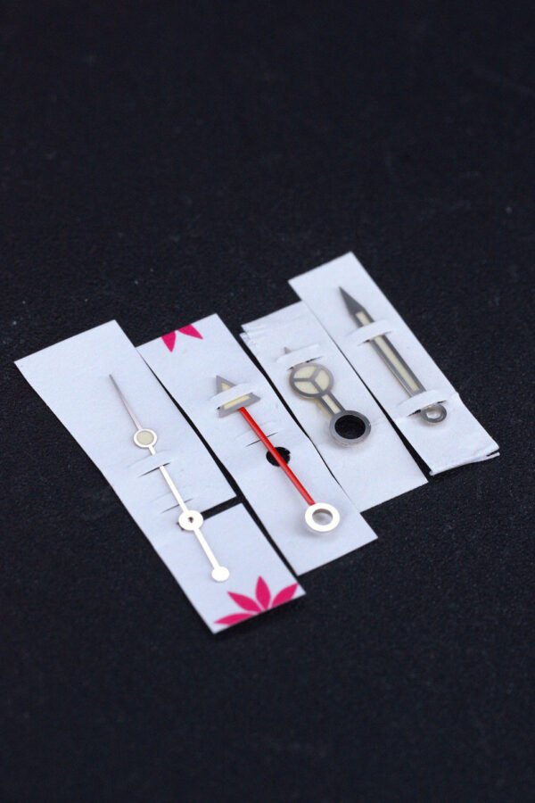 DSC08754_ergebnis_990x Rolex NOS Hand set for GMT 16750 | 16700 | 16710 Vanilla Patina
