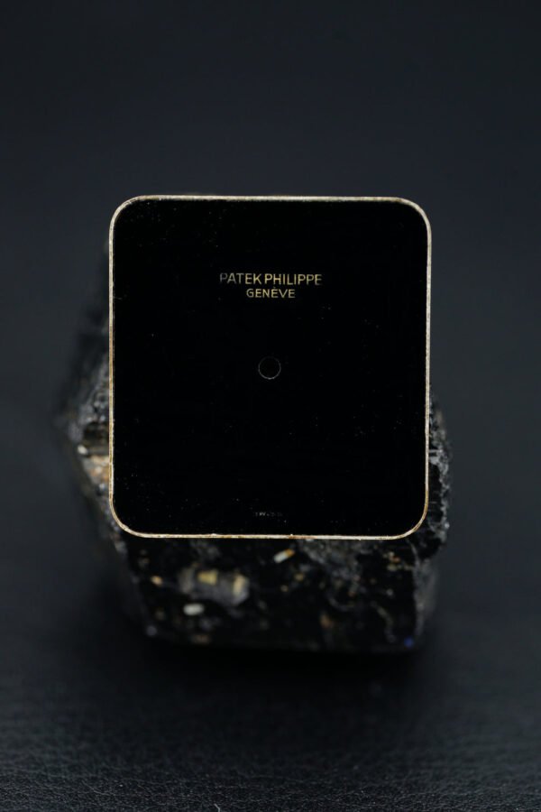 DSC08948_ergebnis_990x Patek Philippe ONYX Dial for Gondolo incl. NOS Handset (28,7x27,1 mm)