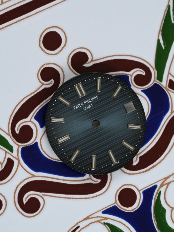 DSC09232_ergebnis_990x Patek Philippe Blue Dial for steel Nautilus 5711