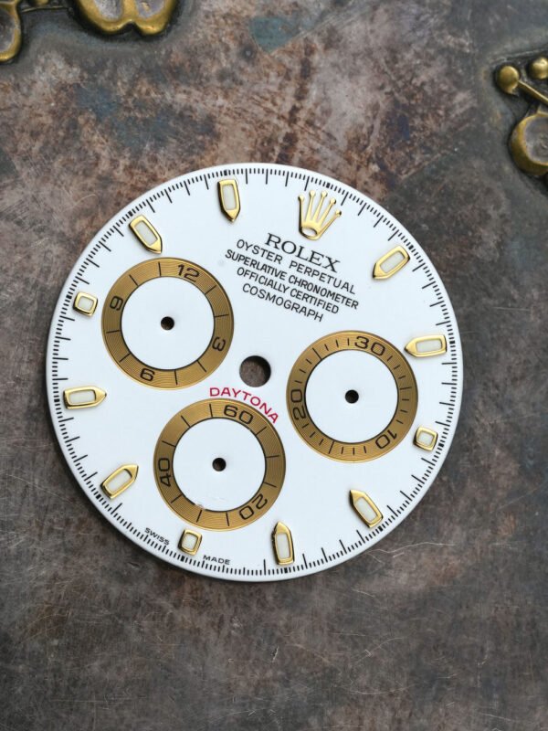 DSC09630_ergebnis_79eb3ae7-b8c9-4a41-9b66-cd54be7ca0d2_990x Rolex white dial for Daytona 116508 | 116503 | 116523 | 116528 Luminova