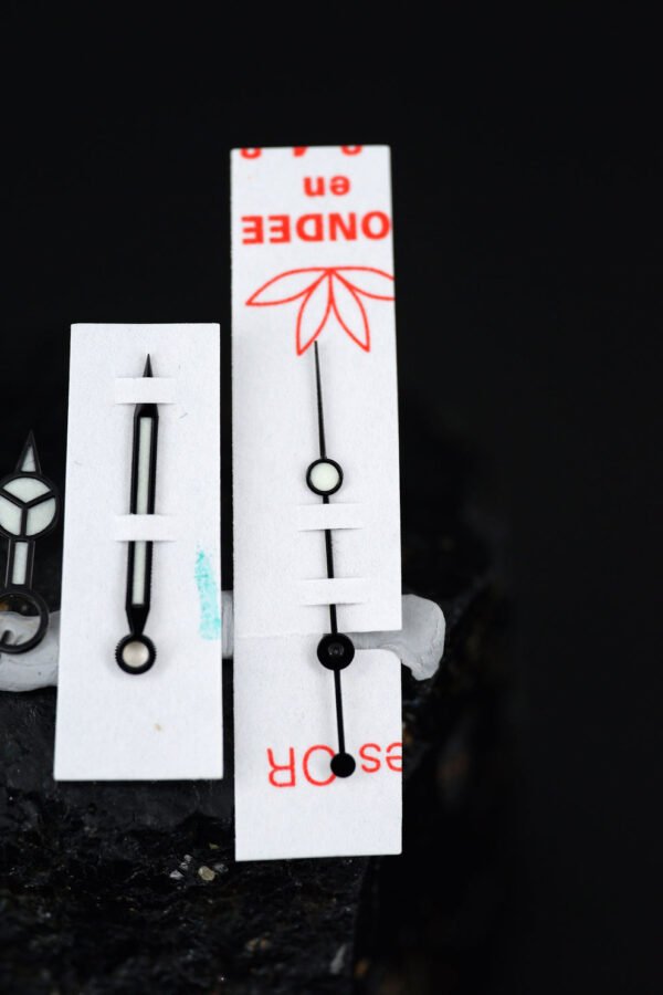 DSC09669_ergebnis_990x Rolex Handset ,,Black Hands'' for Explorer 16570 Luminova
