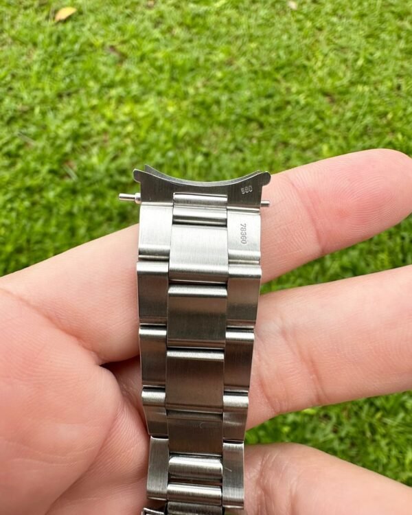 Oyster bracelet